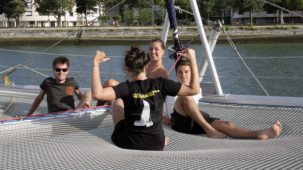 Katapalouest, le catamaran le plus cool de l'ouest